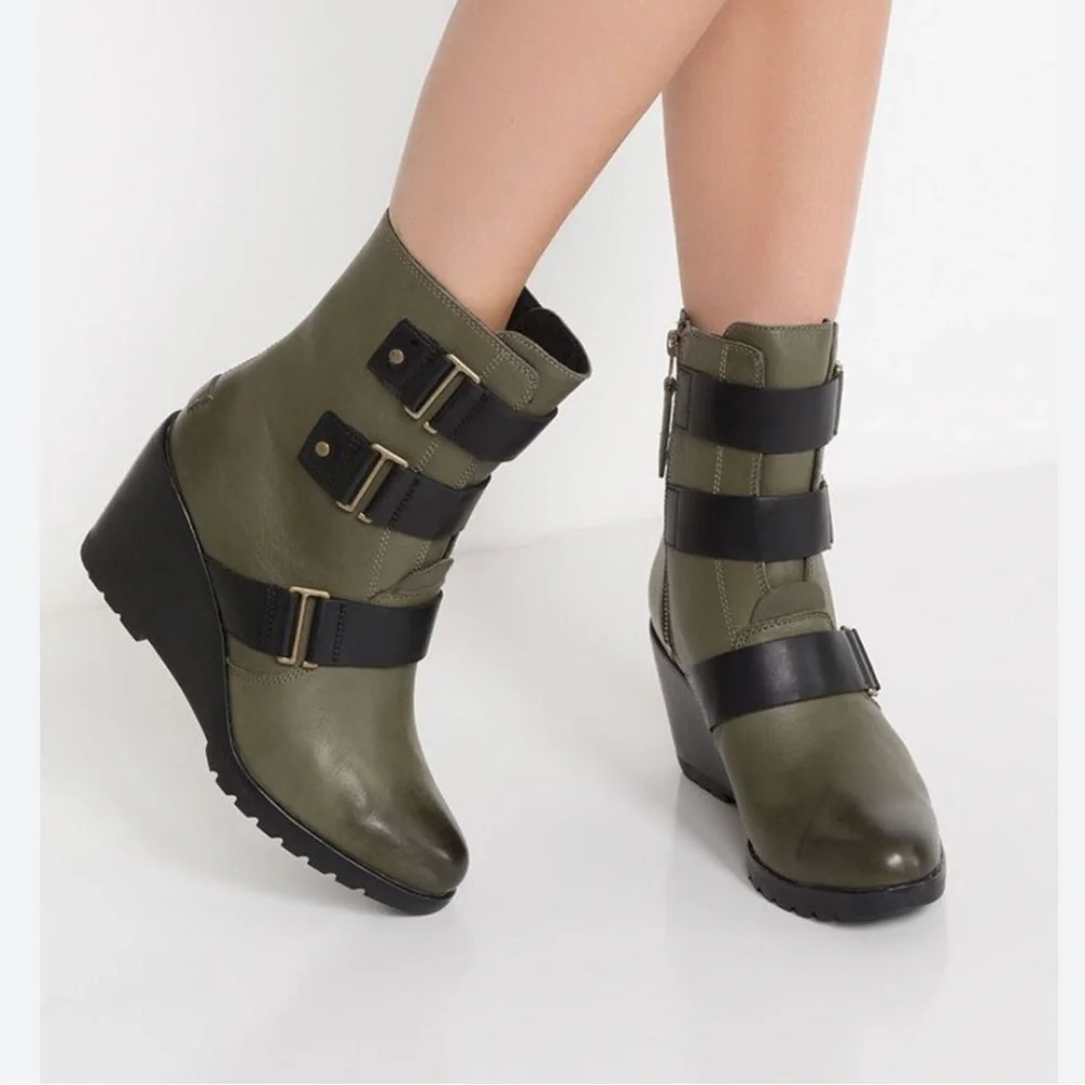 Sorel After Hours Waterproof Leather Wedge Bootie Color Nori NL2550-383 Size 7.5